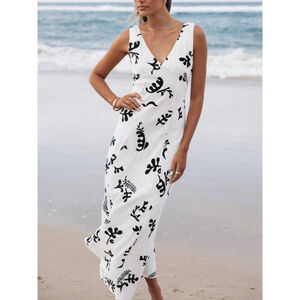 Paper Heart Womens Floral Linen Maxi Dress Size Medium White V Neck Flowy Event